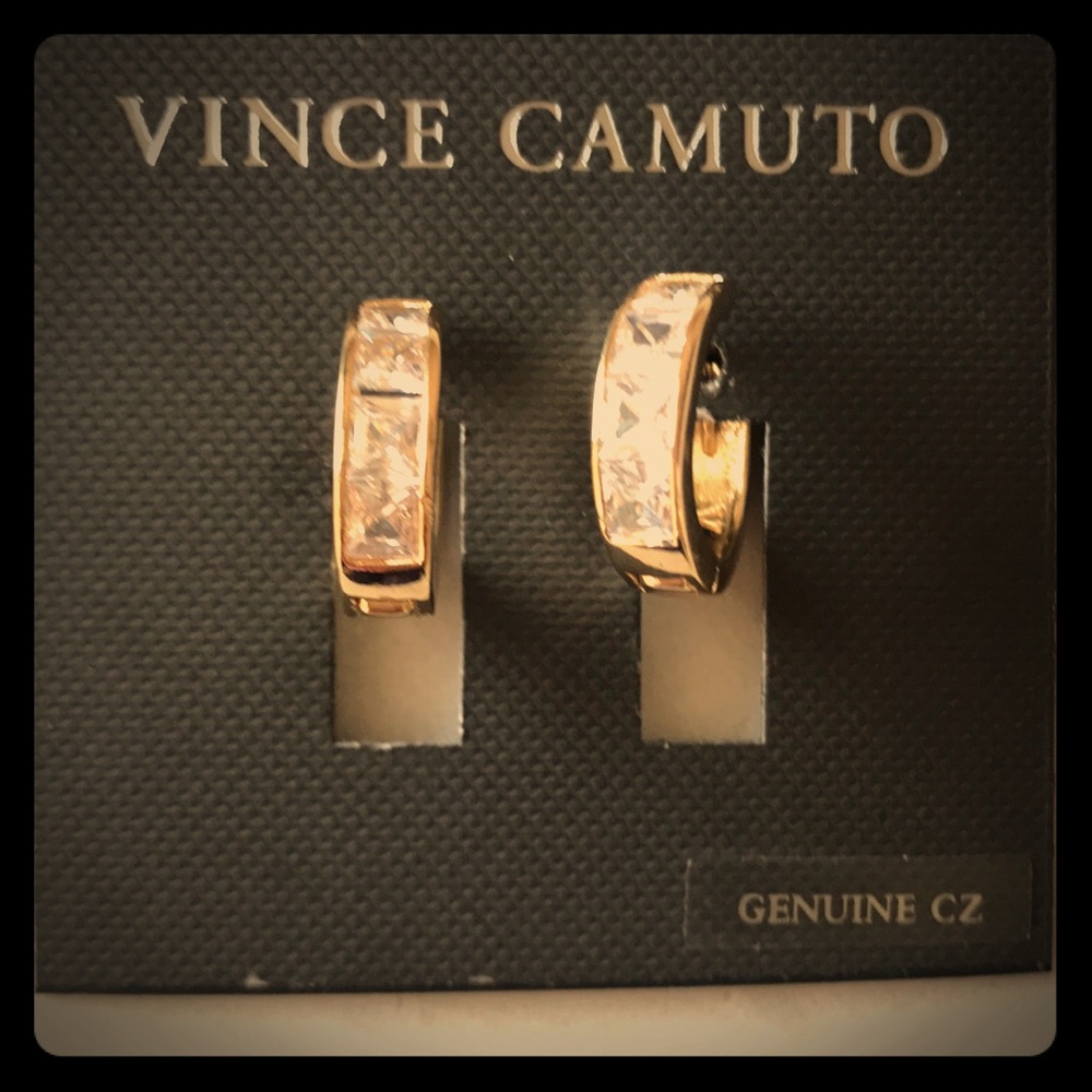 VC Earrings. 2️⃣0️⃣➖